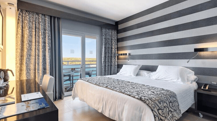 Superior with Sea View 